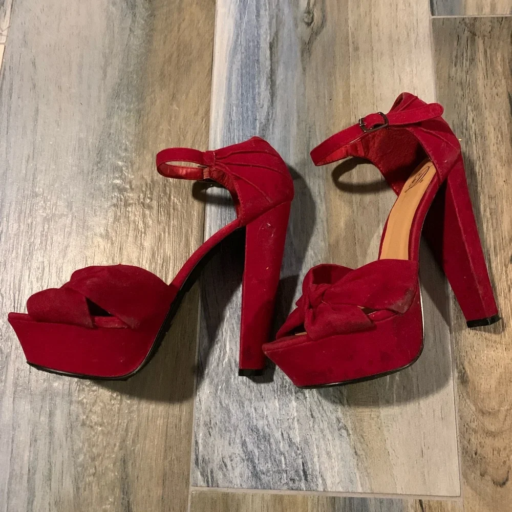 ❣️High heels❣️ - Picture 1 of 8